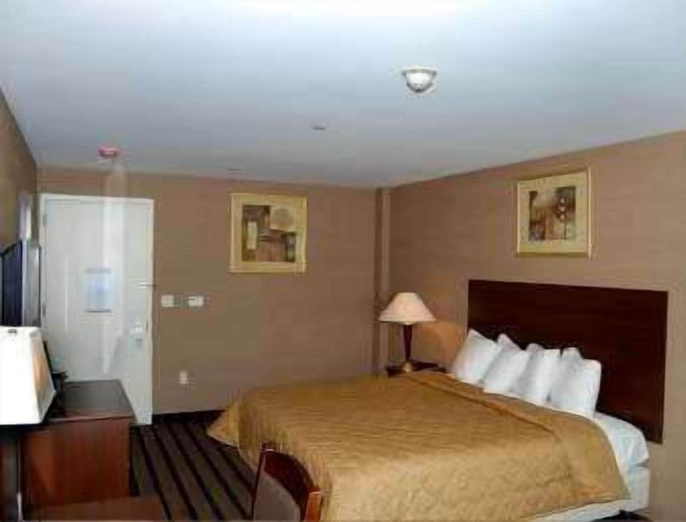 Days Inn Bronx New York Bilik gambar