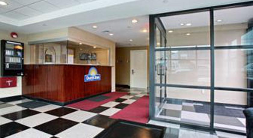 Days Inn Bronx New York Dalaman gambar